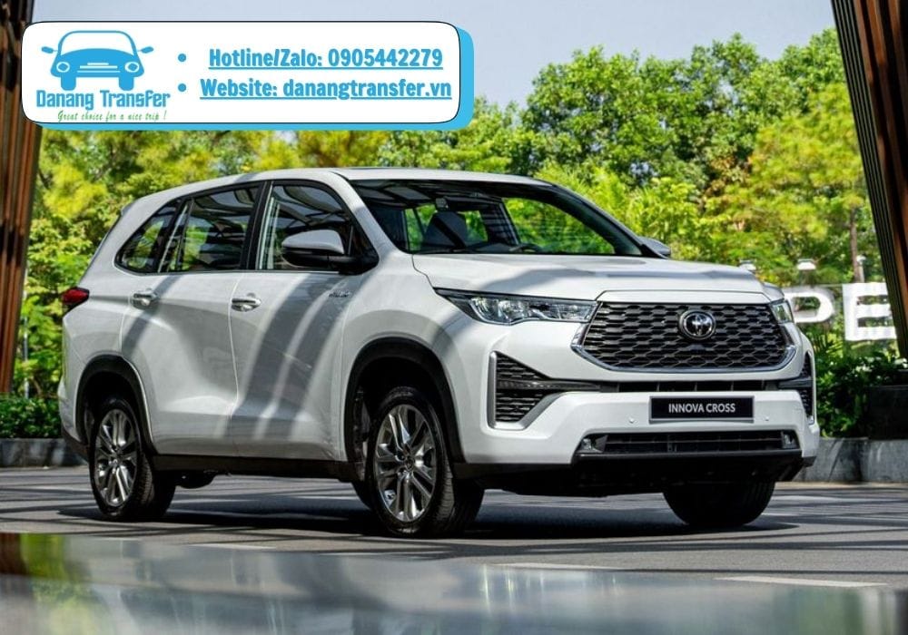 CÔNG TY TNHH DỊCH VỤ VẬN CHUYỂN VÀ DU LỊCH DANANG TRANSFER tự hào là đơn vị cung cấp dịch vụ thuê xe 7 chỗ Đà Nẵng đi Huế uy tín, chất lượng